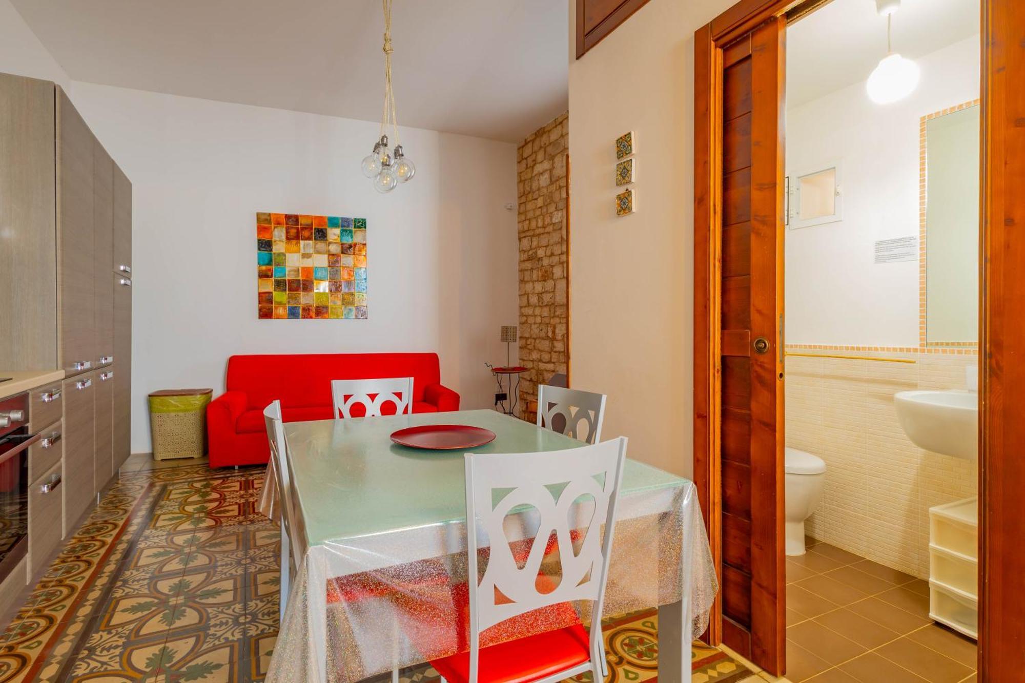 Antiche Mura Apartments "Nel Cuore Della Puglia"Bivani, Cucina, Terrazzo Turi Buitenkant foto