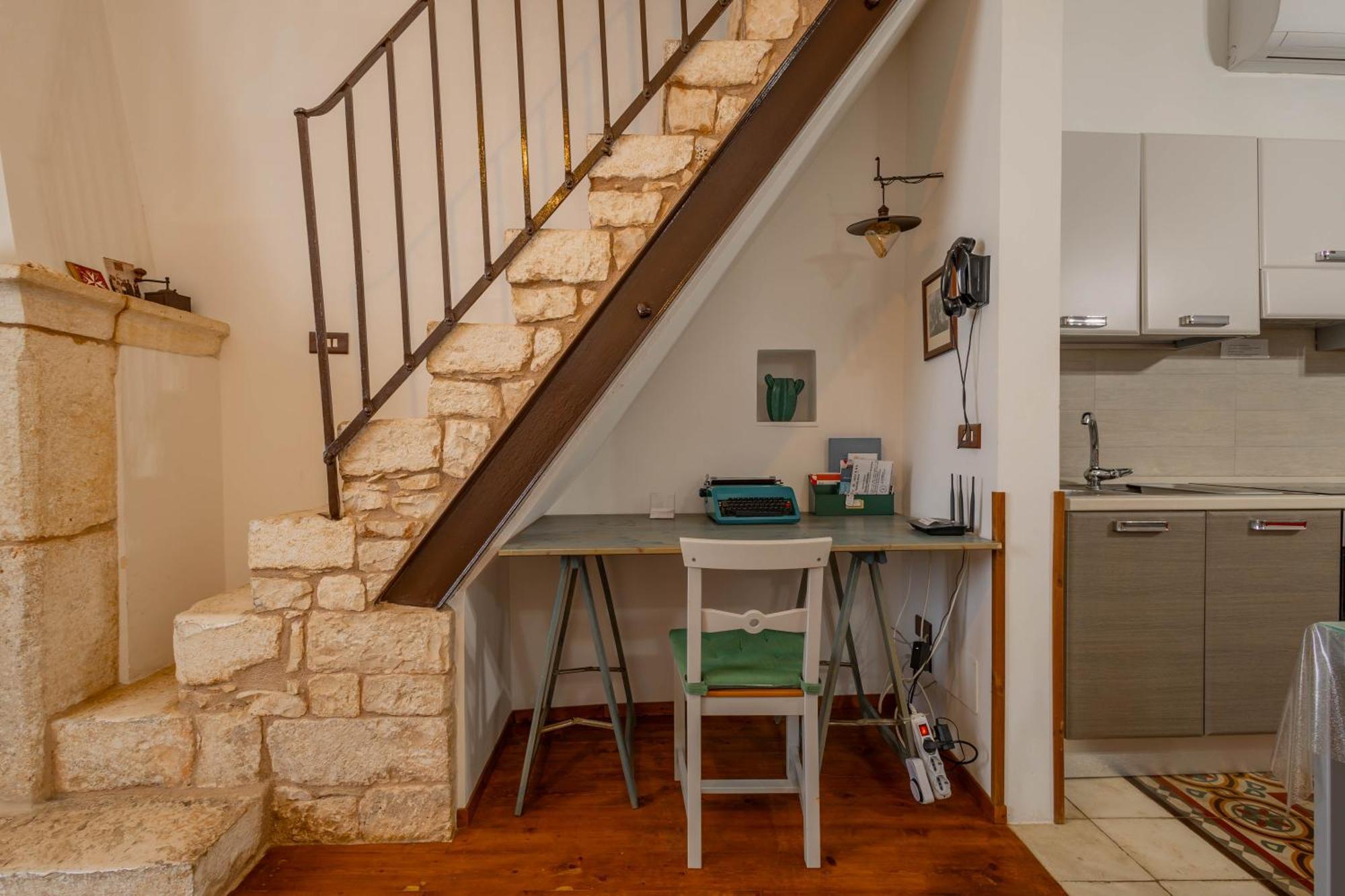 Antiche Mura Apartments "Nel Cuore Della Puglia"Bivani, Cucina, Terrazzo Turi Buitenkant foto